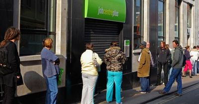 Employment figures in Monklands rise by almost 3000 over the past year