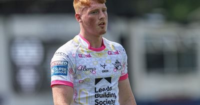 Leeds Rhinos team news with square pegs in square holes