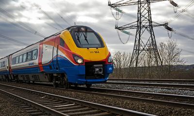 Rail strikes: passengers face weekend of disruption in England