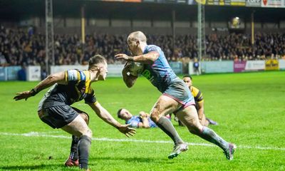 Wigan thrash Castleford on BBC to raise hopes of World Club Challenge glory