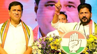 CM promises pharma cluster for Zaheerabad Lok Sabha constituency
