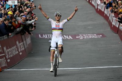 Strade Bianche: Tadej Pogačar withstands high-speed crash to win third title