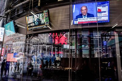 Hedge funds are selling off global tech stocks at fastest pace in 6 months, Goldman Sachs says