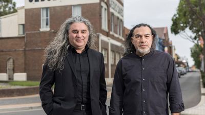 Ditched art duo drum up cash for Venice project