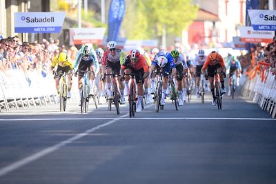 As it happened: Mass sprint concludes Itzulia Basque Country stage 2