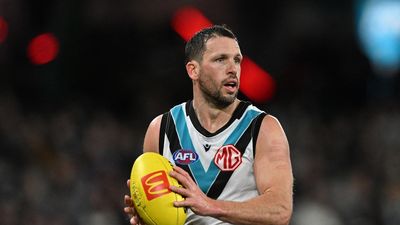 Port to monitor sidelined veteran 'week to week'