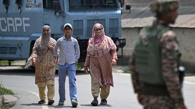 India and Pakistan trade deadly fire in Kashmir after missile strikes