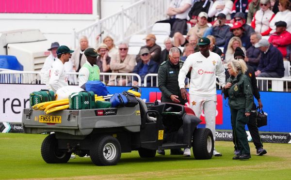 Zimbabwe come in from cold but left crying for help at early signs of mismatch
