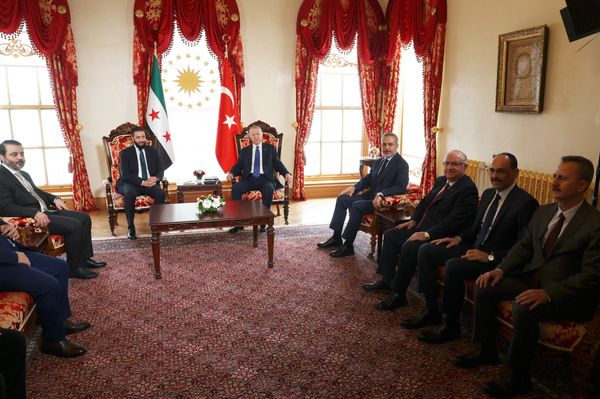 Syria’s al-Sharaa meets Erdogan in Turkiye as sanctions lifted