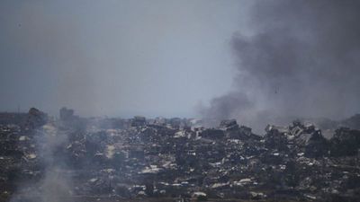 Israel strikes more than 100 targets in the Gaza strip over the past day