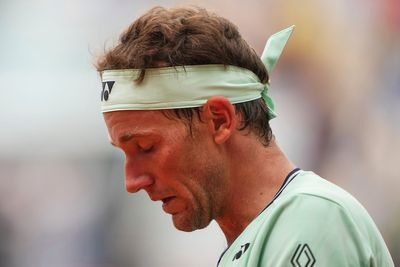 French Open 2025: Casper Ruud is bothered by a painful knee and loses to Nuno Borges
