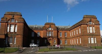 Tory council administration faces no confidence vote after seven councillors quit